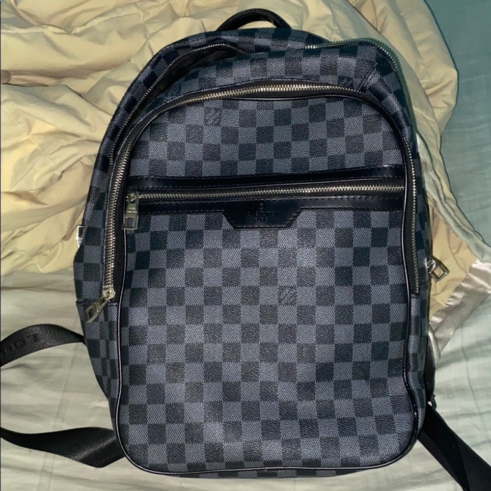 LV backpack only used it like twice